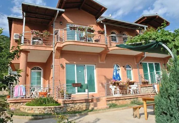 Vila Anastas